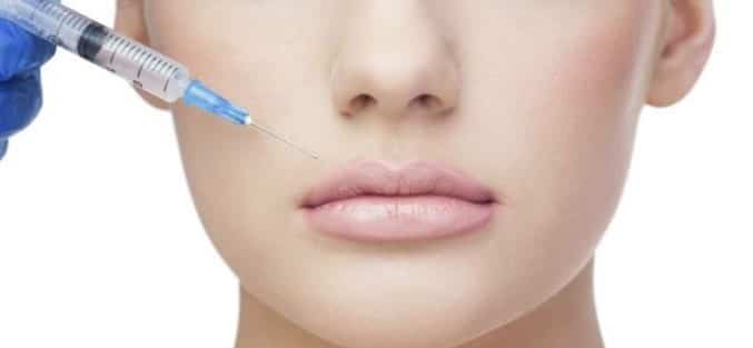 هزینه تزریق ژل لب